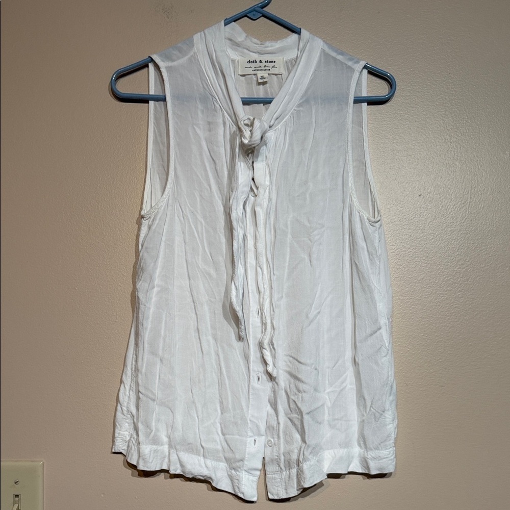 Cloth & Stone Anthropologie White Sleeveless Blouse